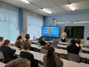 В период с 15 марта по 24 апреля 2026 года   для молодежи Ковернинского муниципального округа прошел цикл мероприятий в рамках Дня молодого избирателя